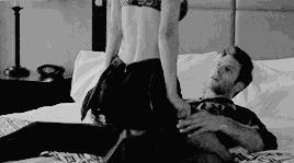 致妇女同志一封信,致妇女同志的一封信