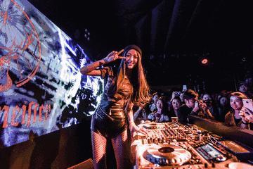 狂欢盛夏夜!2018德阳经开区世界杯啤酒嘉年华FUN释嗨!