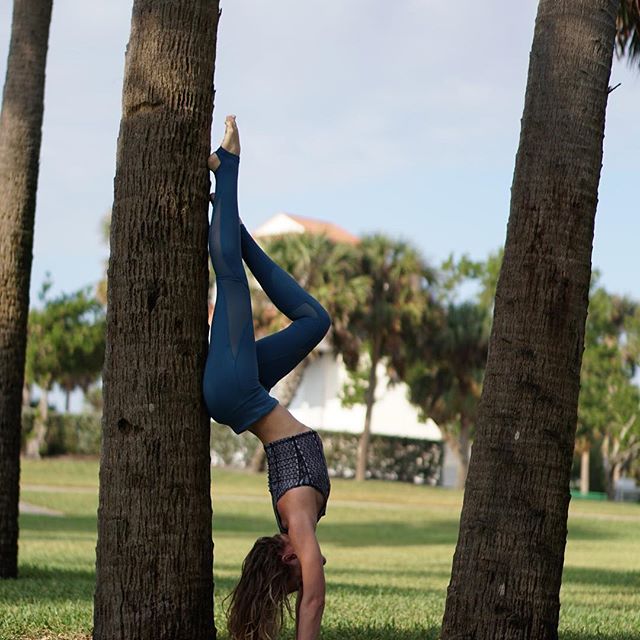 怎么背变薄变直有气质,怎么做可以让背挺直