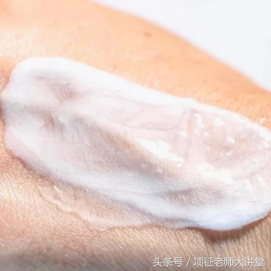 哪个品牌的洗面奶最好用又不贵,lilbetter洗面奶和rnw洗面奶哪个好