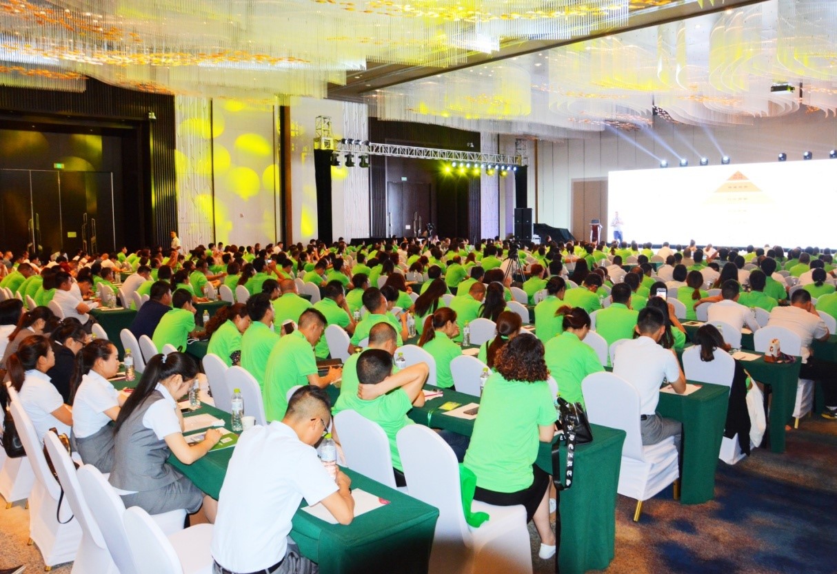 变色龙家居官网,求新求异创新成功案例