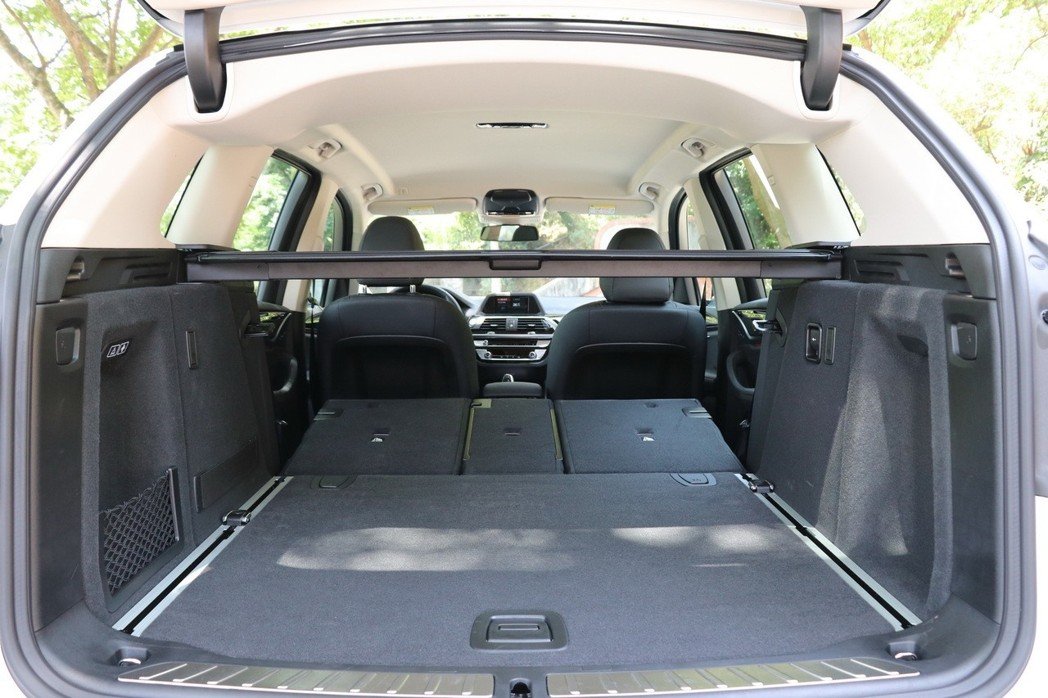 全新bmwx3全新体验,宝马x3sdrive20i试驾