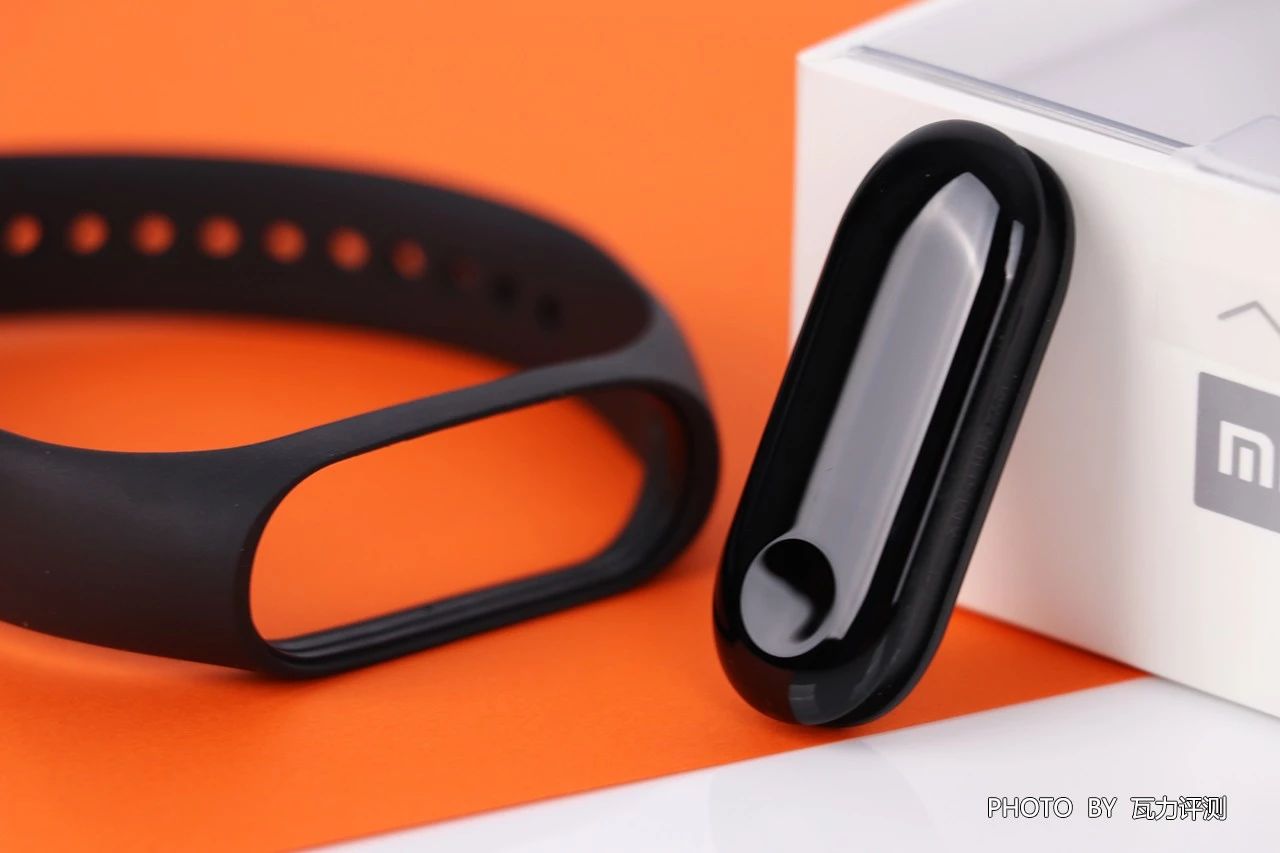 小米手环3充电能用多久,小米手环3测试睡眠准吗