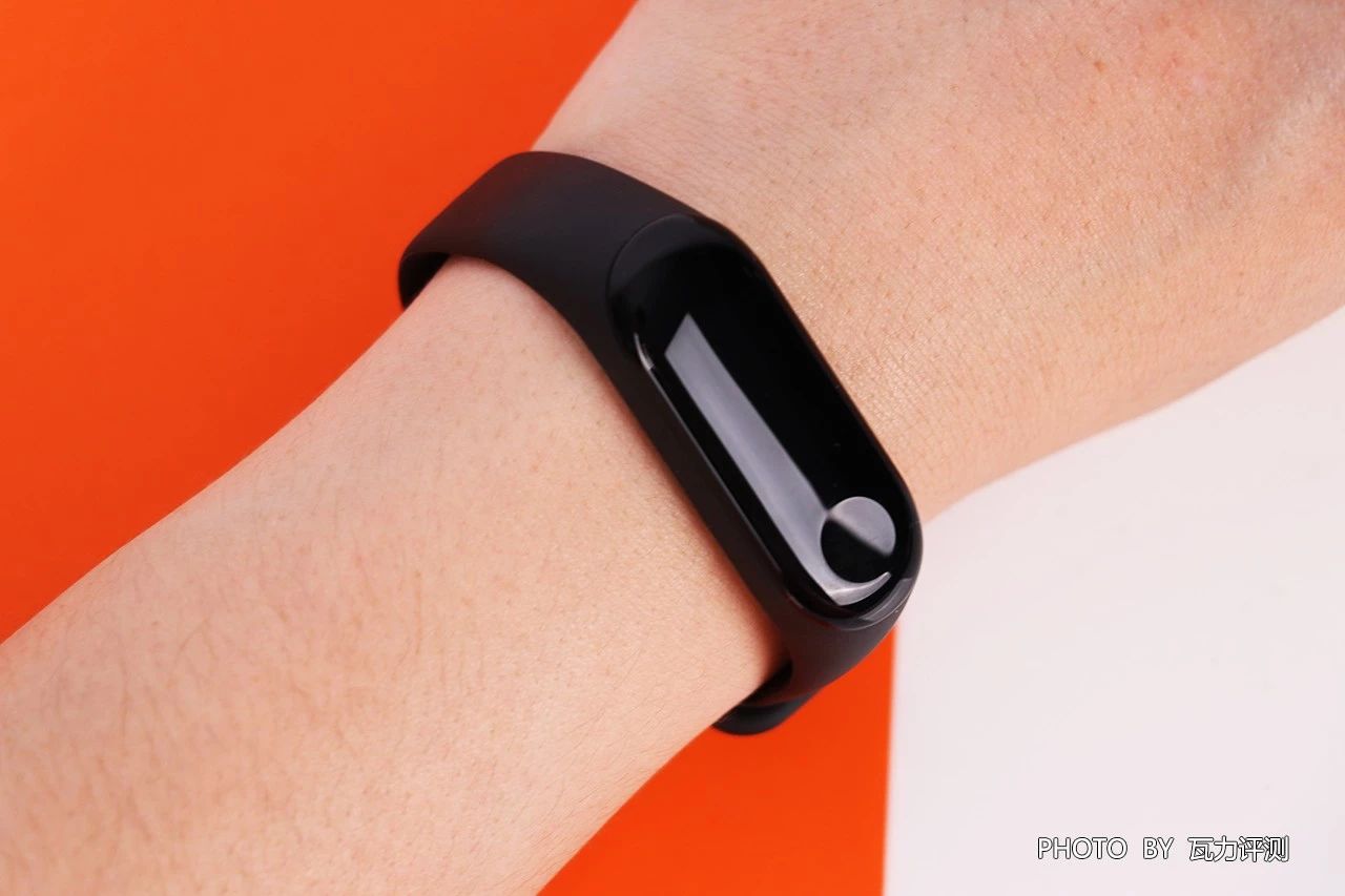 小米手环3充电能用多久,小米手环3测试睡眠准吗
