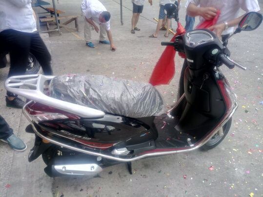 国四佳御110与国四睿御哪个好,五羊本田佳御骑行感受