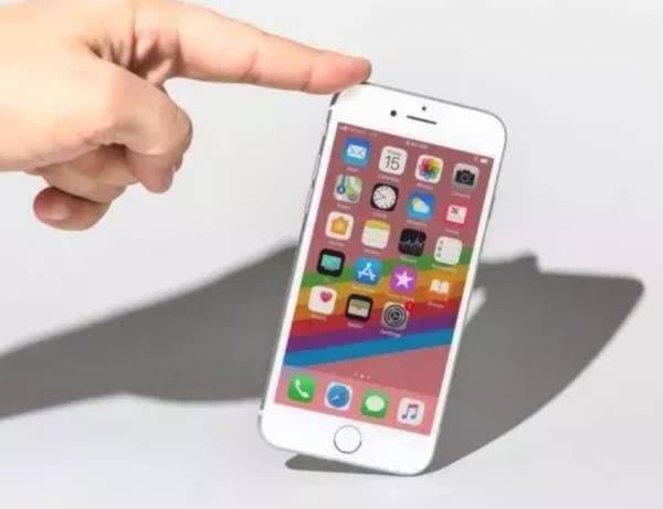 iphone6svsiphone8,苹果8和苹果6s哪个好