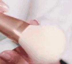 怎么化很持妆的底妆,怎么才能化出磨皮一样的底妆