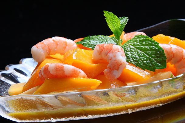 芒果煮着吃的正确吃法,芒果的正确吃法简单