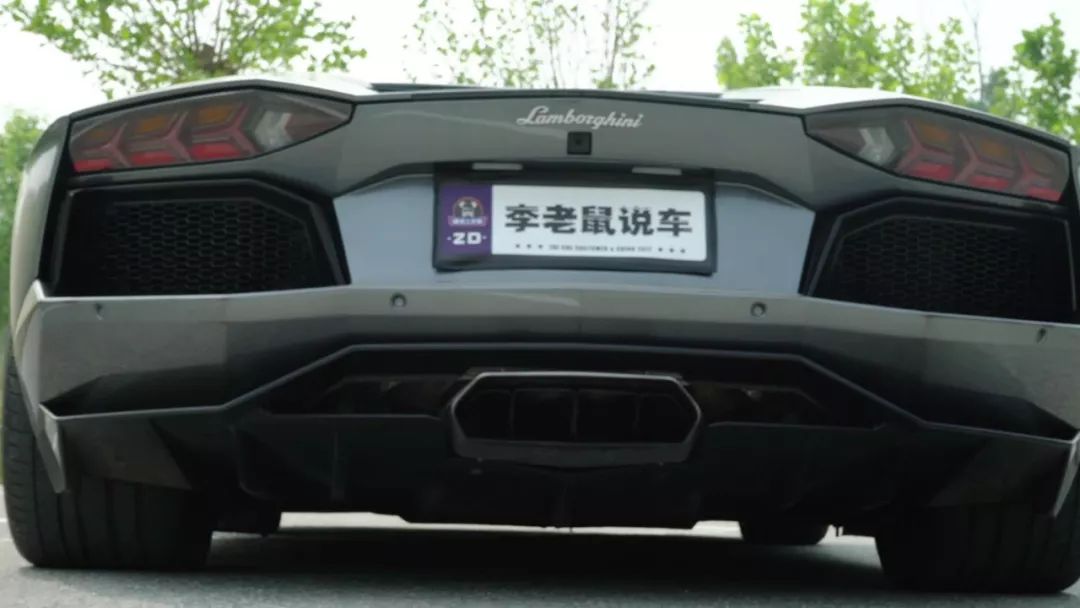 加速2.9秒的拖拉机,一脚油门一个鸡腿,一天租金一辆捷达