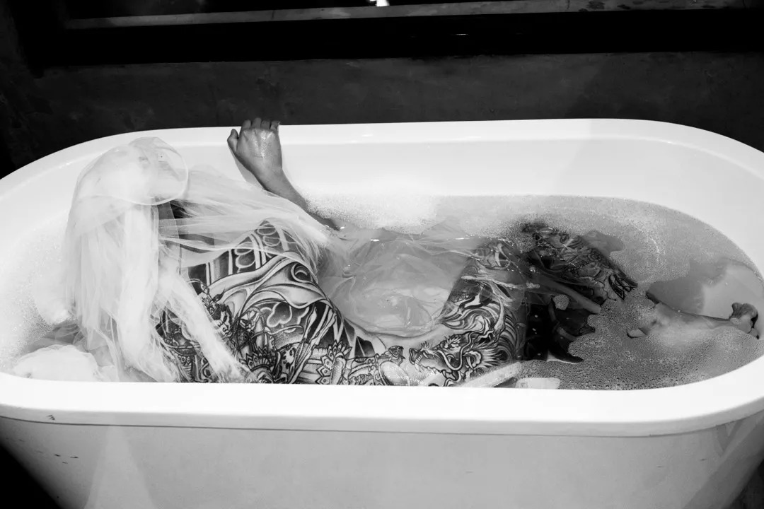 我们采访了几个90后摄影师,一起探讨他们到底穷不穷?