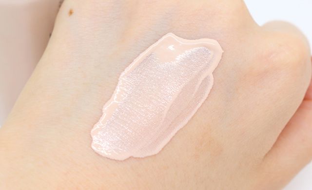 戚薇改版,戚薇变脸抖音