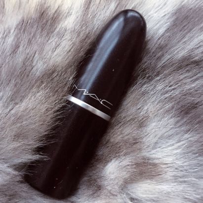 戚薇改版,戚薇变脸抖音