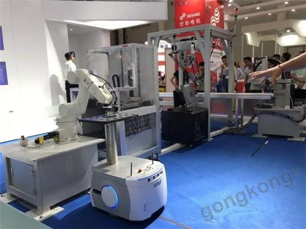 等不及了，先来一起看工业机器人“世界杯”吧！