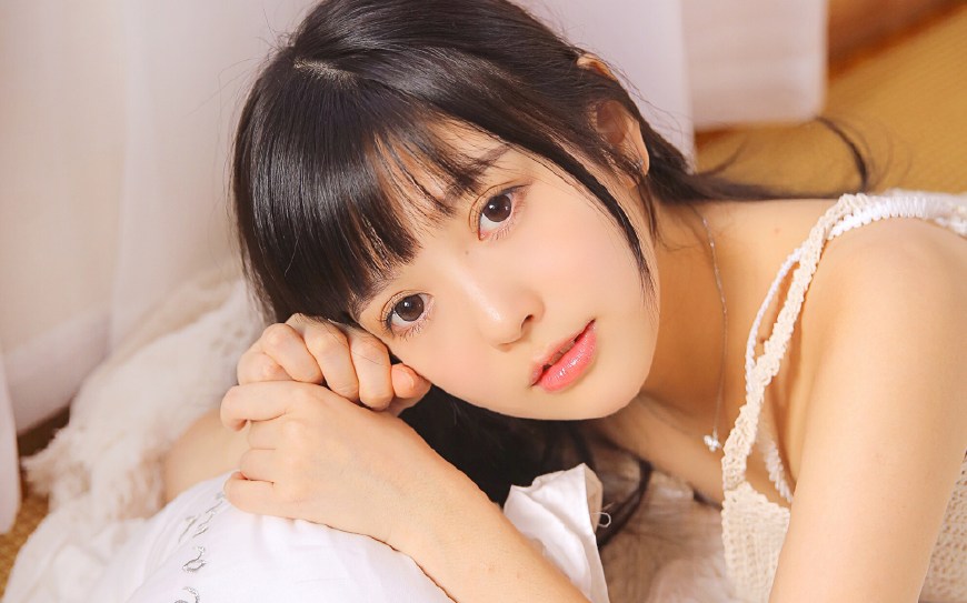 初恋心中的地位,初恋在男人心里是什么样子的地位