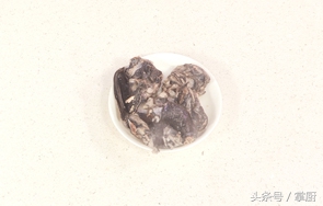 佛手瓜煲乌鸡汤,佛手瓜虫草乌鸡汤