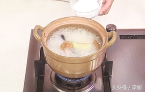 佛手瓜煲乌鸡汤,佛手瓜虫草乌鸡汤