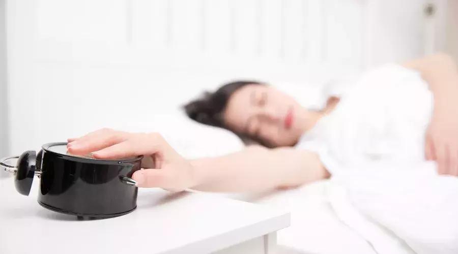 高温及中暑有哪些预防措施,40度的高温天气小心中暑