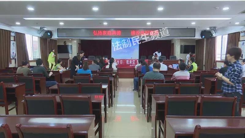 「健康天元」家庭医生服务进单位预防夏季颈椎病