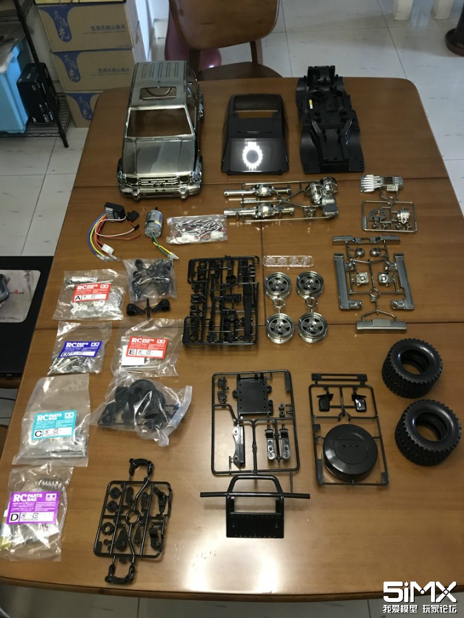 田宫cc01帕杰罗开箱,cc01帕杰罗