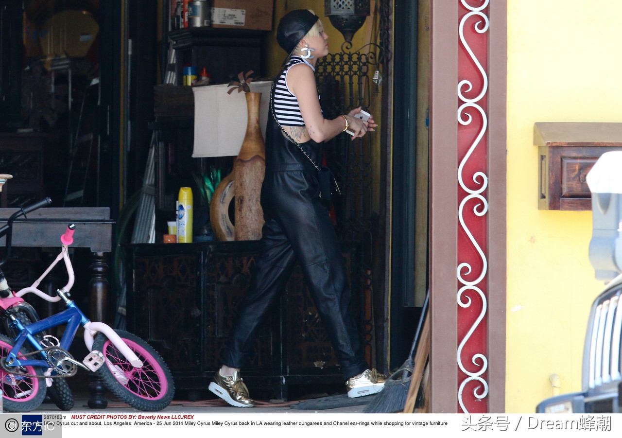 代购顶级骗局,揭秘假货和真货