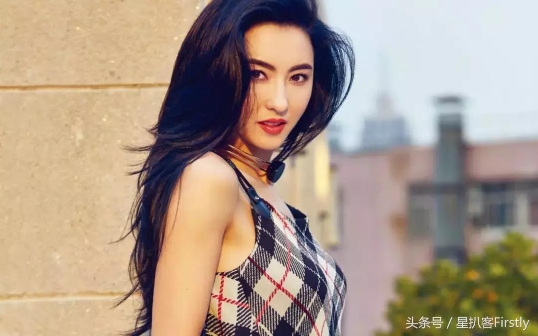 总有“星女郎”会把一手好牌打成稀巴烂！