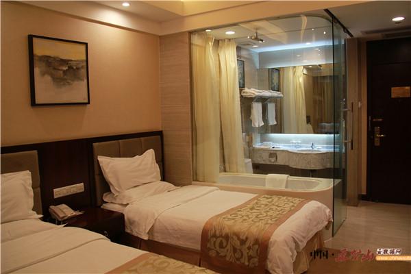 五台山友谊宾馆停车,五台山友谊宾馆离岱螺顶多远