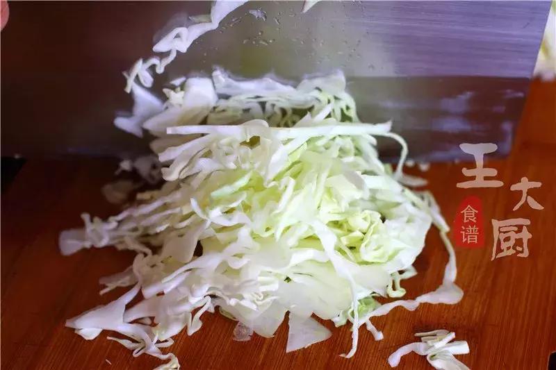 大头菜炒西红柿的营养功效,大头菜炒西红柿的营养价值及功效