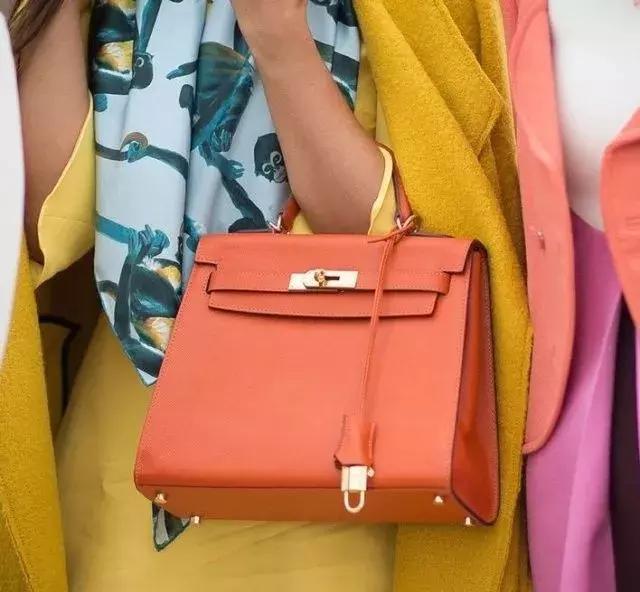 张雨绮晒爱马仕照片,张雨绮卖化妆品