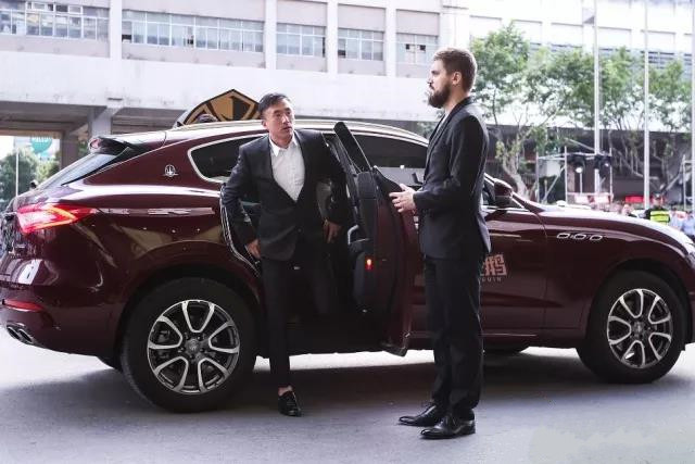 鹿晗同台黄子韬,鹿晗中韩足球明星赛