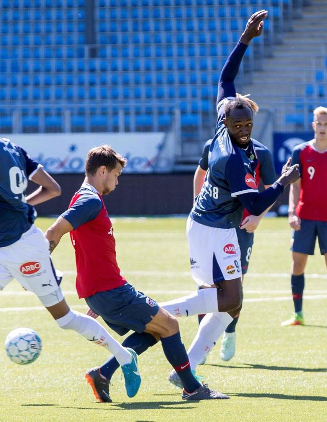 博尔特9.58球衣,博尔特抢跑脱下黄色战袍