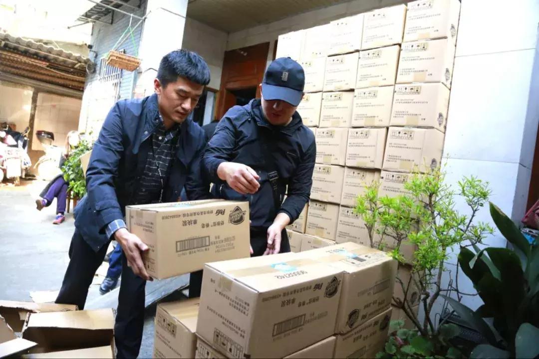 买海飞丝还是飘柔,飘柔为什么比海飞丝便宜那么多