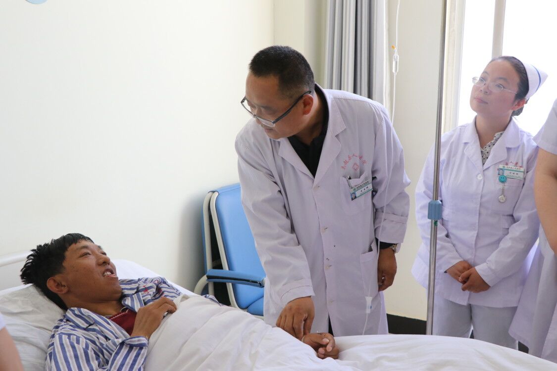 愿学华佗医万众——记吴起县人民医院学科建设带头人王生祥