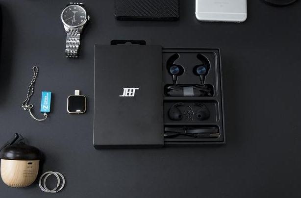 十大顶级旗舰蓝牙耳机排行榜,全球公认十大顶级蓝牙耳机品牌