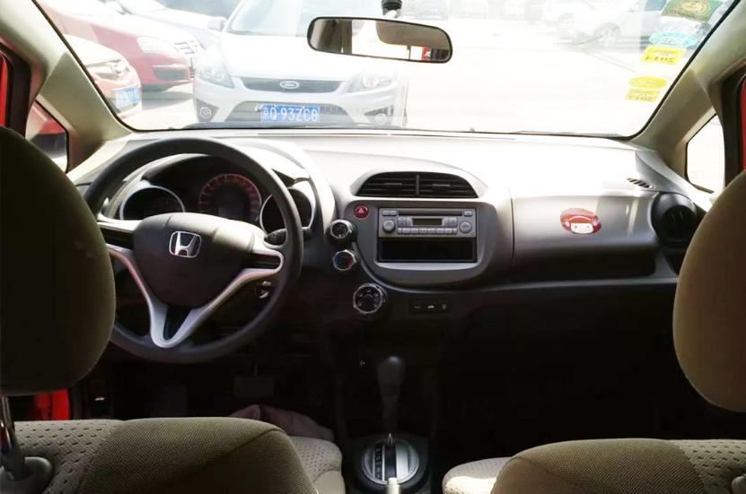 2万内适合大学生的二手车,适合大学生的高颜值二手车