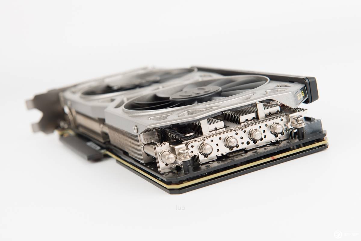 秩序の钢炮,LIANLIBauhaus-O11装机作业