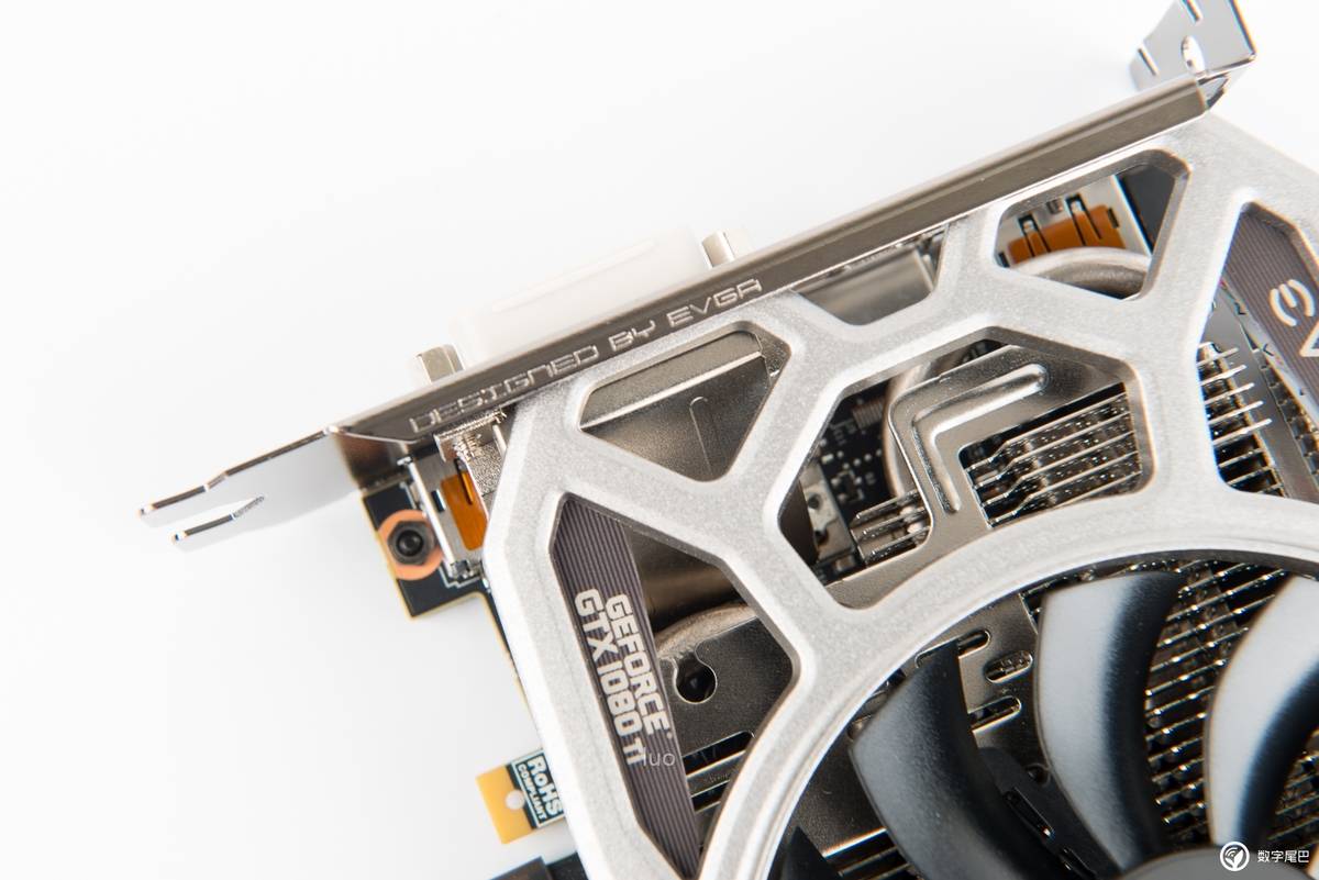 秩序の钢炮,LIANLIBauhaus-O11装机作业