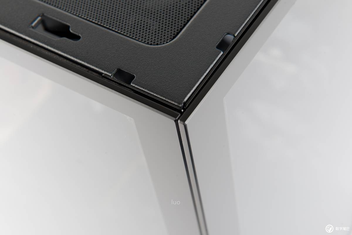 秩序の钢炮,LIANLIBauhaus-O11装机作业