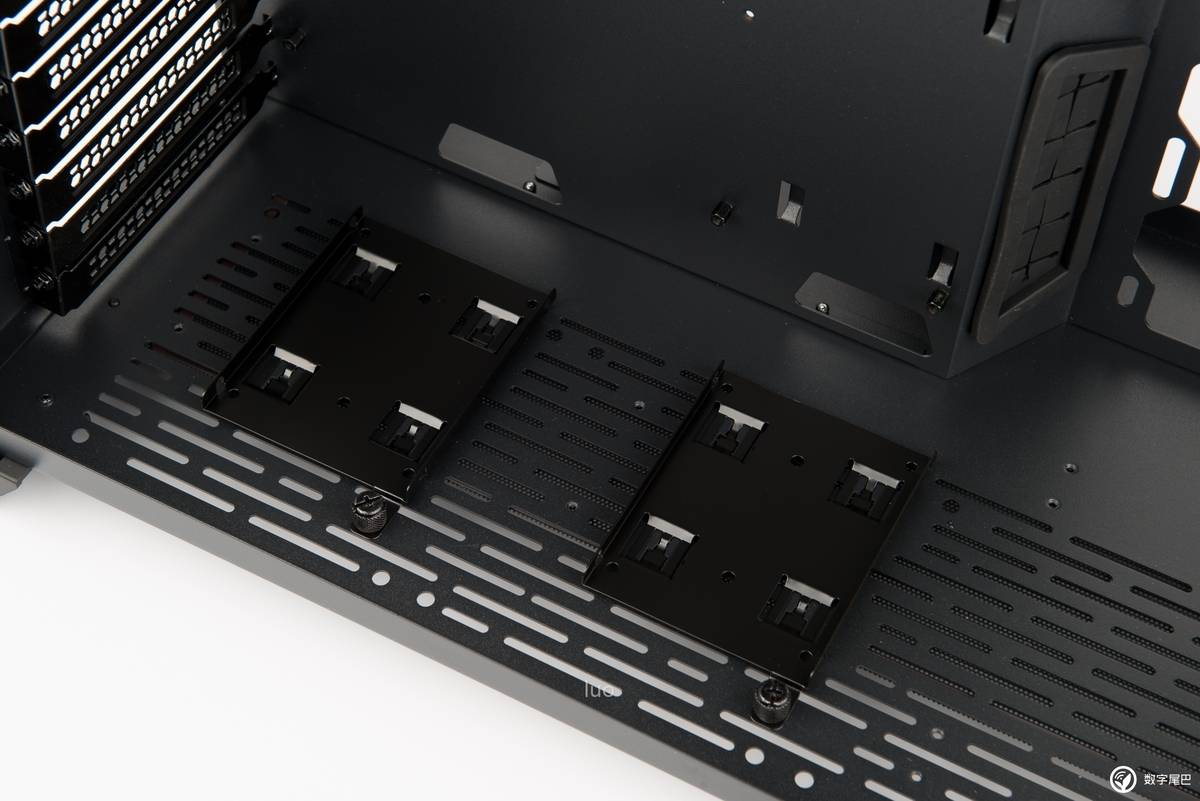 秩序の钢炮,LIANLIBauhaus-O11装机作业