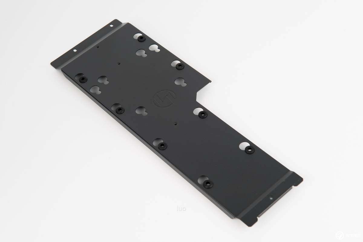 秩序の钢炮,LIANLIBauhaus-O11装机作业