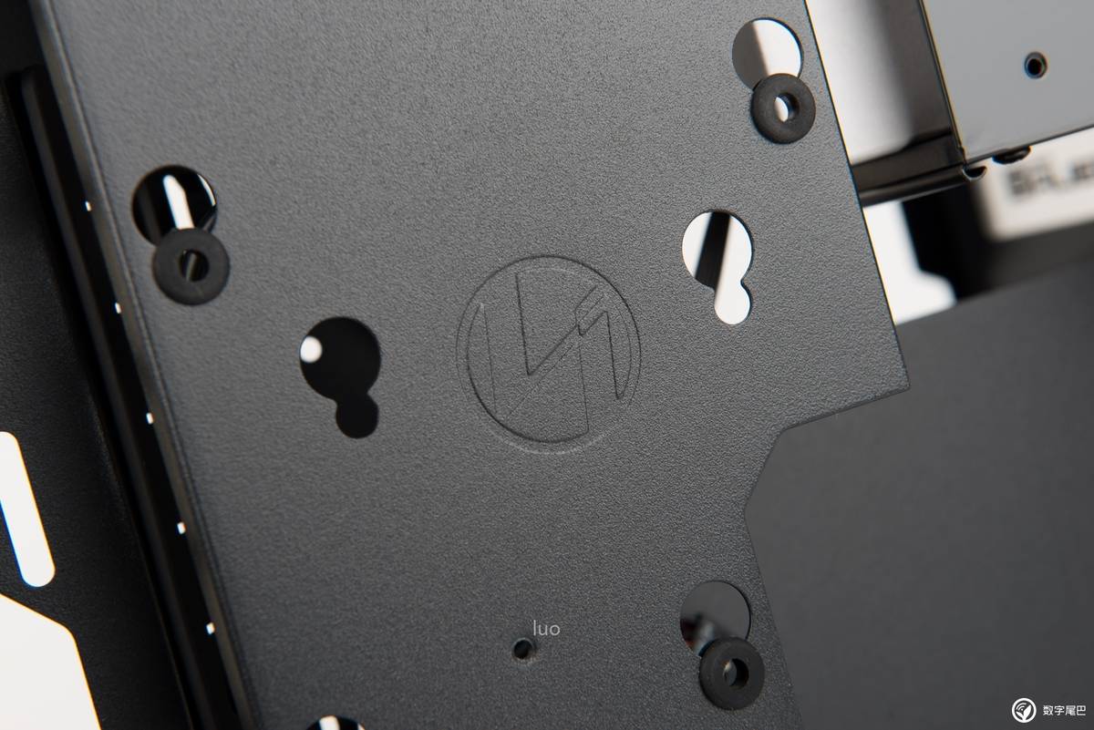 秩序の钢炮,LIANLIBauhaus-O11装机作业