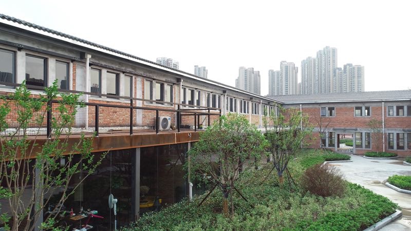 798工业与艺术的碰撞与融合,798与当代艺术