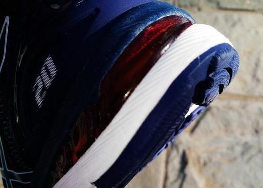 asics亚瑟士gel-nimbus23评测,asics亚瑟士nimbus20男跑鞋