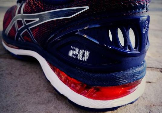 asics亚瑟士gel-nimbus23评测,asics亚瑟士nimbus20男跑鞋