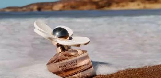 marcjacobs雏菊,marcjacobs香水