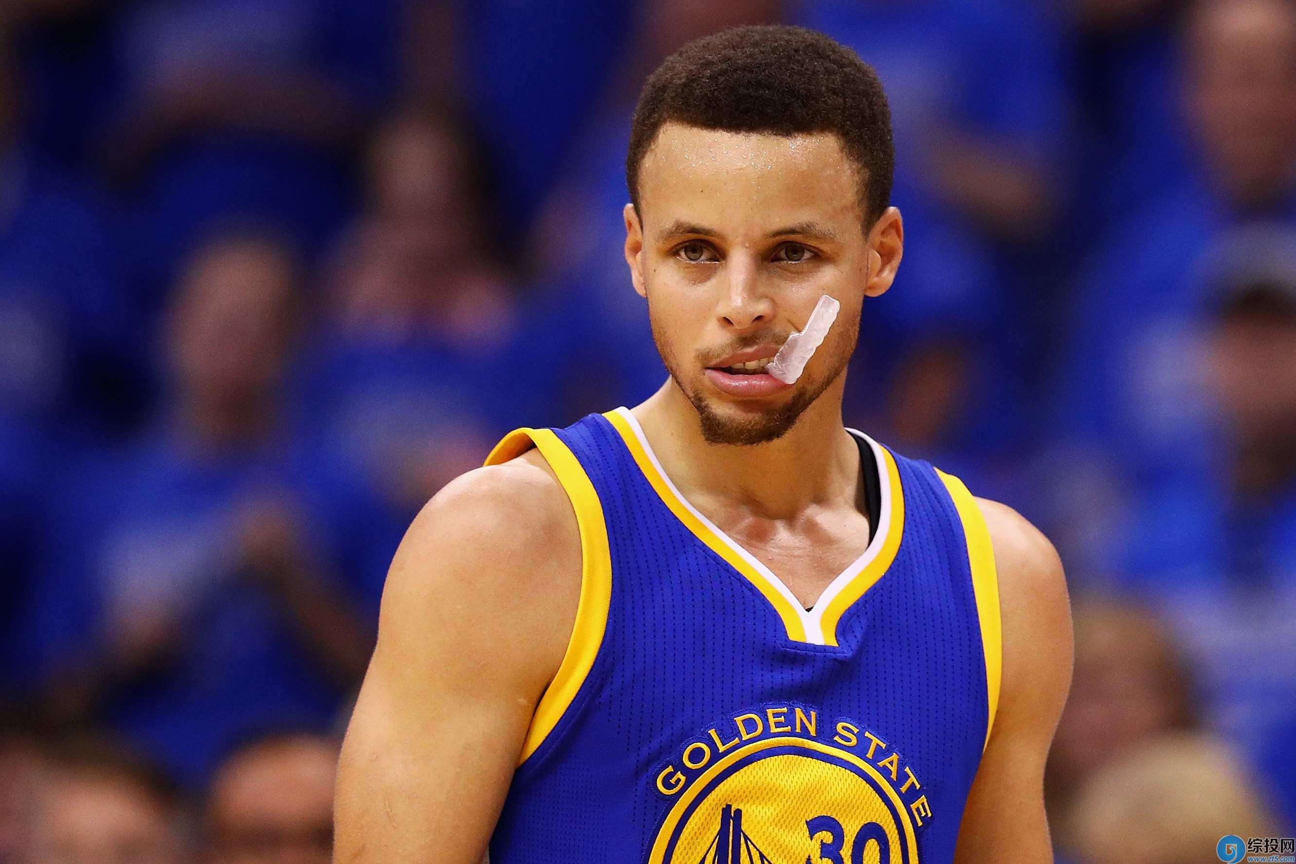 詹皇詹姆斯,勒布朗詹姆斯速贷中心图片