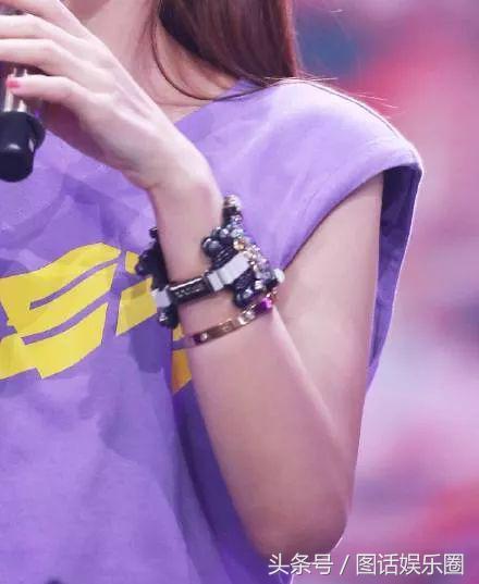 开300万的车,背20万的包,袜子都要1600块,101的姑娘们真有钱啊