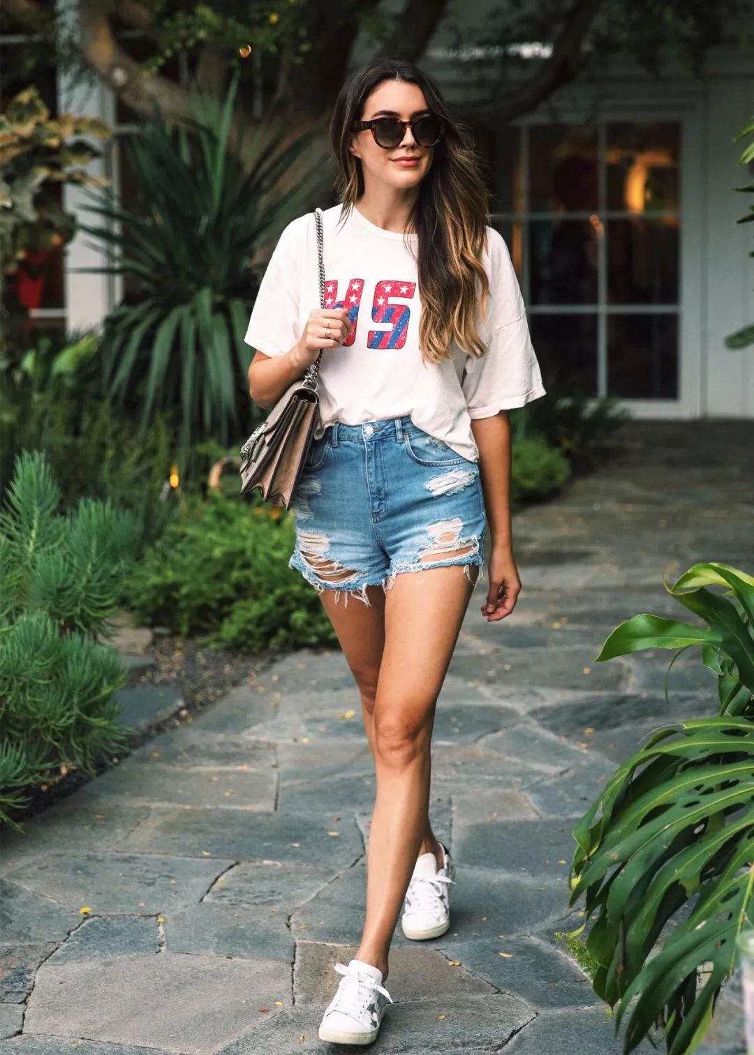 白t的正确穿法视频,白t的100种穿法