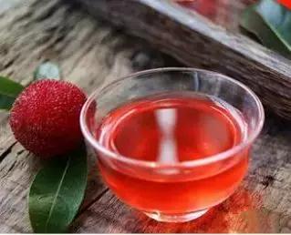 杨梅酒有助消食吗,杨梅酒清热解火