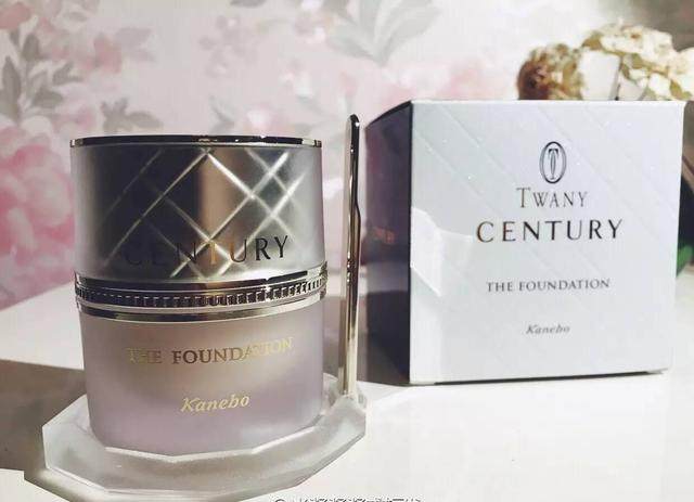 鍗稿鍚庝笉鏁㈠嚭闂ㄧ殑10浣嶅コ鏄庢槦,鍗稿浠ュ悗涓嶆暍绱犻