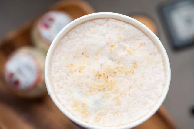 近期排队很火的网红茶 (排队最好的网红茶)